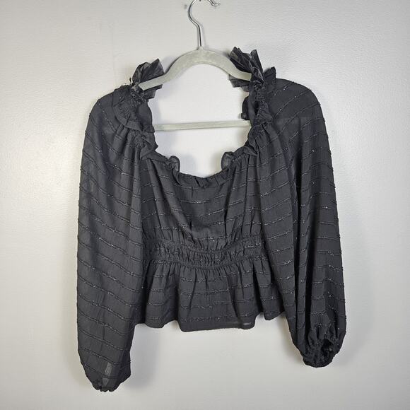 ASTR The Label Top Size XS Black Sparkle V Neck Balloon Sleeve Witchy Peasant - Picture 2 of 6